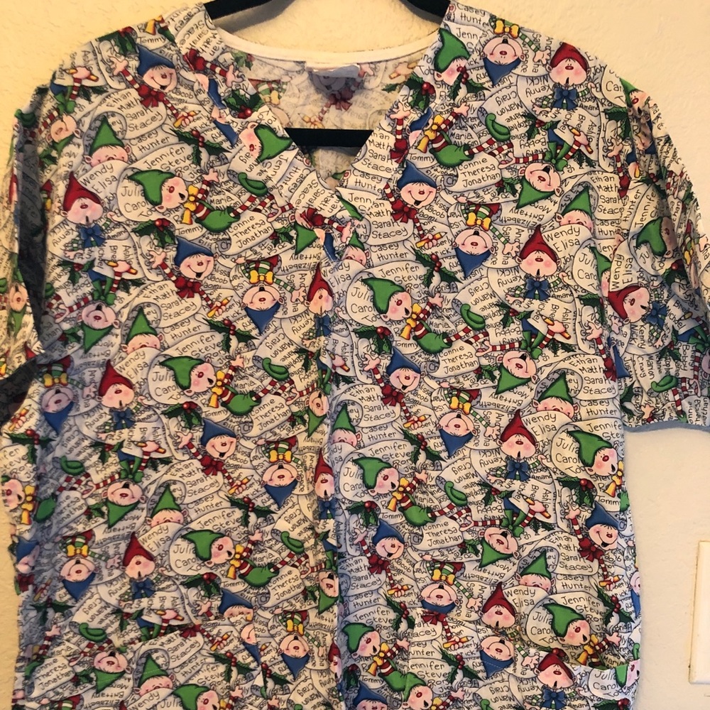 PEACHES Christmas Elves Short Sleeve Scrub Top